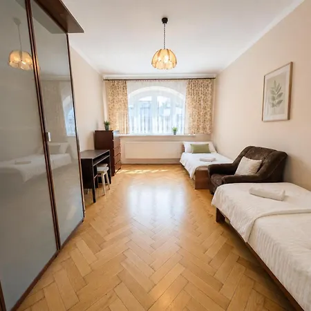 Sauna 4-bedroom Apartment *